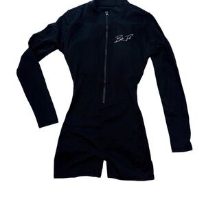 Babe Fit Midnight Snatch contour Romper